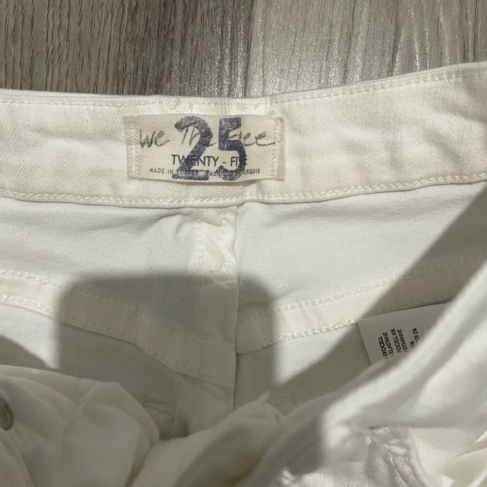 We The Free White Denim Skinny Jeans - Picture 4 of 6